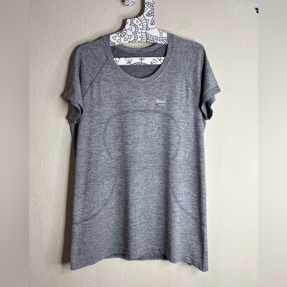 lululemon athletica Tops - Lululemon swiftly tech short sleeve Maui edition gray size 12